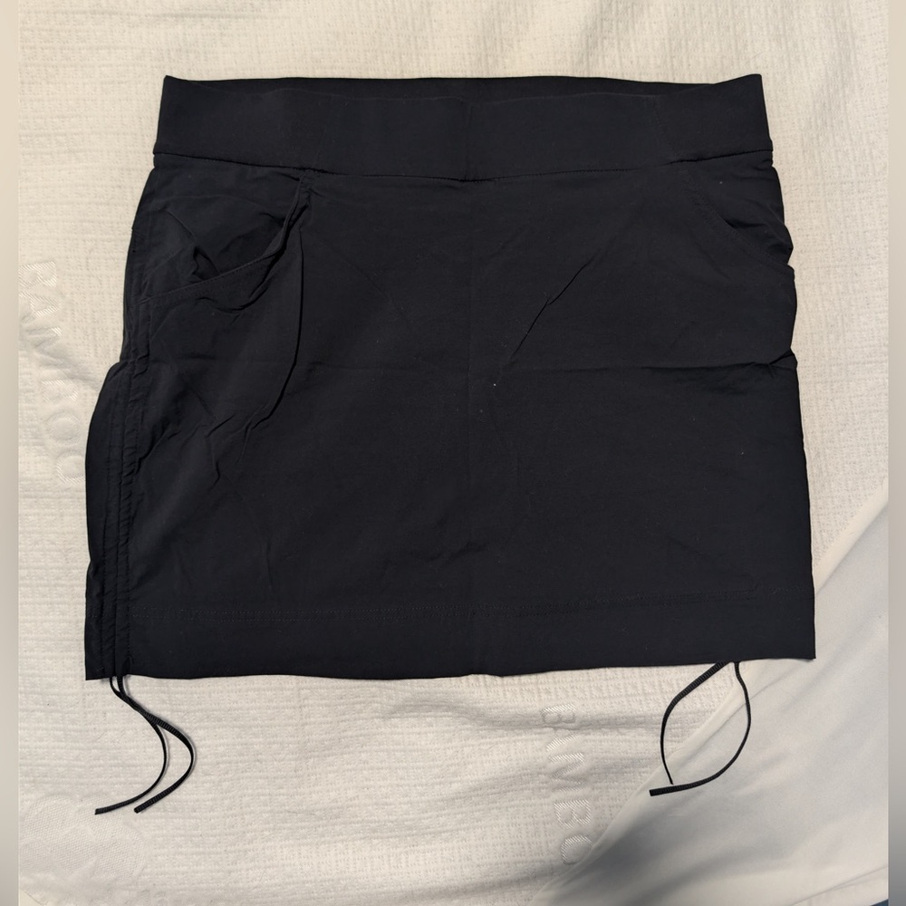 Columbia black Skirt with Adjustable Waist